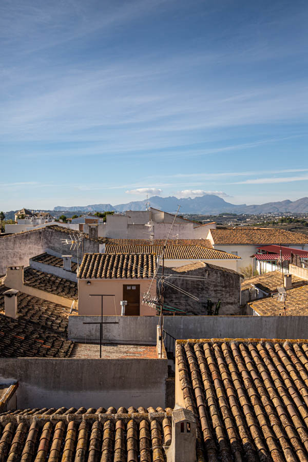 Vista del casco urbano desde el entorno del Oratorio Jaume Llobel.